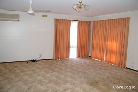 Property photo of 4/30 Young Street Drouin VIC 3818
