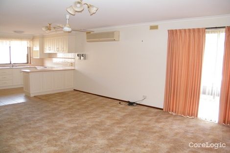 Property photo of 4/30 Young Street Drouin VIC 3818