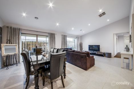 Property photo of 27 Mountainview Boulevard Cranbourne North VIC 3977