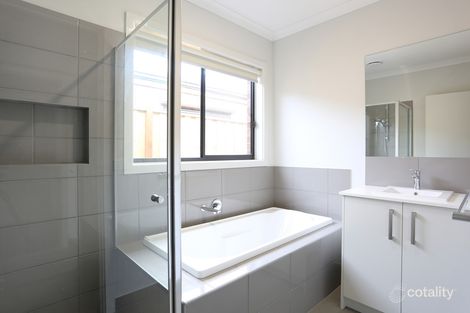 Property photo of 7 Kilcunda Drive Truganina VIC 3029