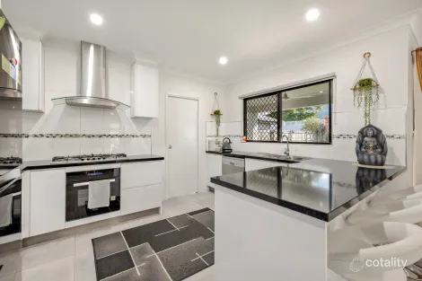 Property photo of 72 Bulleringa Loop Mount Peter QLD 4869