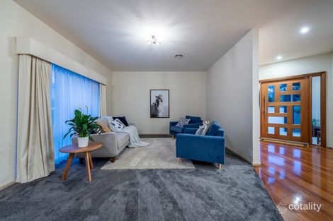 Property photo of 7 Jacaranda Drive Jerrabomberra NSW 2619