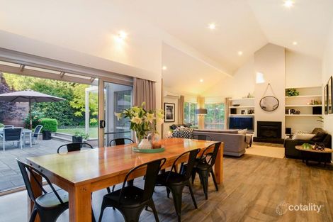 Property photo of 10 Topaz Drive Hillside VIC 3037