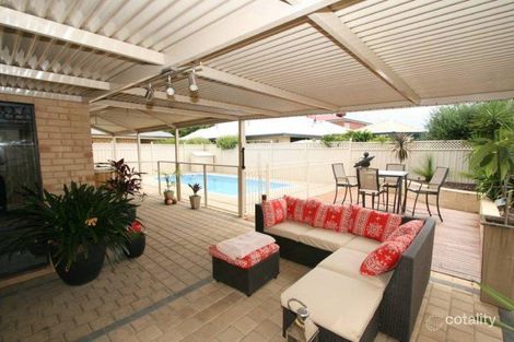 Property photo of 3 Osgood Way Baldivis WA 6171