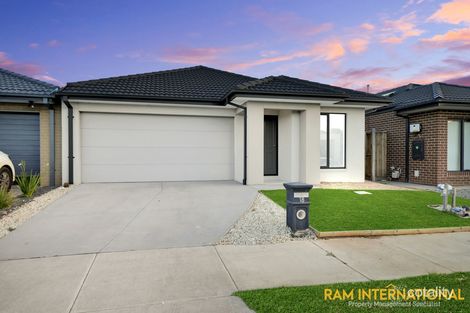 Property photo of 18 Perceval Place Mambourin VIC 3024