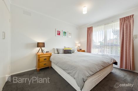 Property photo of 21 Diamond Avenue Albanvale VIC 3021