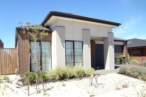 Property photo of 33 Camouflage Drive Epping VIC 3076