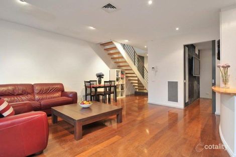 Property photo of 2/15 Wattletree Road Armadale VIC 3143