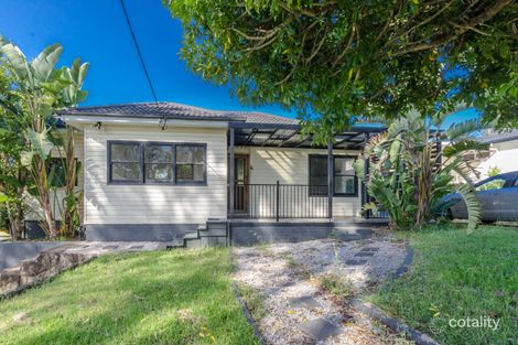 14 Bundarra Rd, Campbelltown, NSW 2560