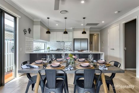 Property photo of 15 Watarrka Avenue Fitzgibbon QLD 4018