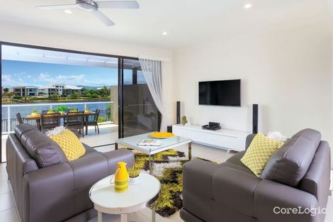 Property photo of 4/5054 Emerald Island Drive Carrara QLD 4211