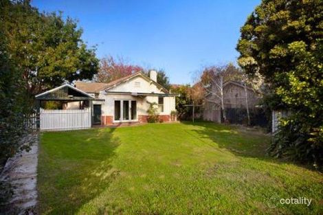 Property photo of 17 Fosbery Avenue Caulfield North VIC 3161