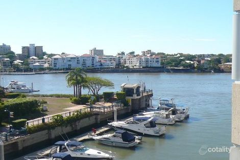 37 Cairns St, Kangaroo Point, QLD 4169