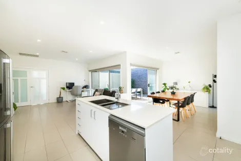 Property photo of 4 Kilduff Street Watson ACT 2602