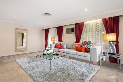 Property photo of 12 Heatherlea Crescent Narre Warren VIC 3805