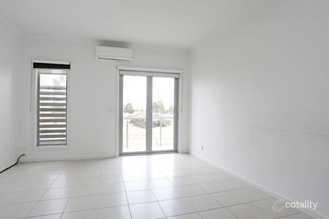 Property photo of 4/53-61 Rippleside Terrace Tarneit VIC 3029