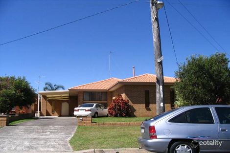 8 Bass St, Barrack Heights, NSW 2528