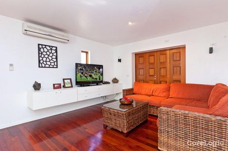 Property photo of 205 Carlton Terrace Manly QLD 4179