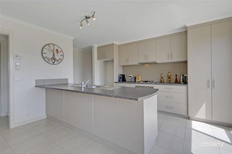 Property photo of 14 Mayo Close Traralgon VIC 3844