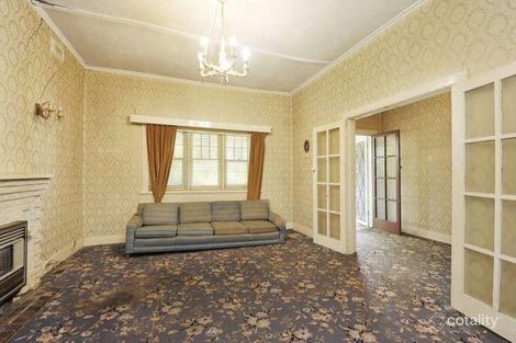 Property photo of 587 Upper Heidelberg Road Heidelberg Heights VIC 3081