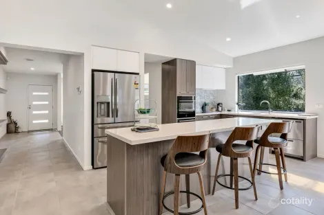 Property photo of 30 Connect Way Mount Duneed VIC 3217