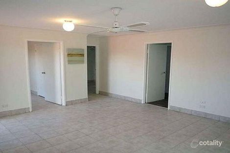 Property photo of 2/6 Tomkins Place Southport QLD 4215