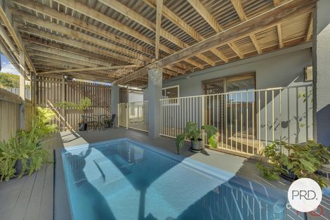 Property photo of 5 Sayre Crescent Boyne Island QLD 4680