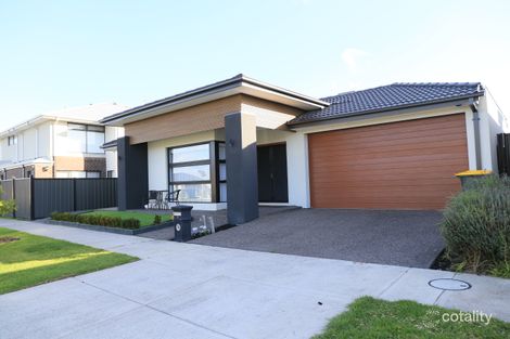 Property photo of 3 Mottlecah Circuit Craigieburn VIC 3064