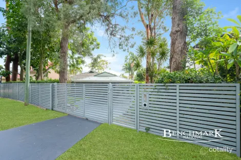 51 St George Cres, Sandy Point, NSW 2172