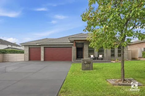 Property photo of 40 Cameron Circuit Harrington Park NSW 2567