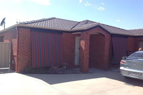 3/9a Tunnock Rd, Numurkah, VIC 3636
