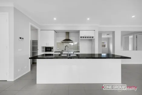 Property photo of 4 Werriberri Street Kalkallo VIC 3064