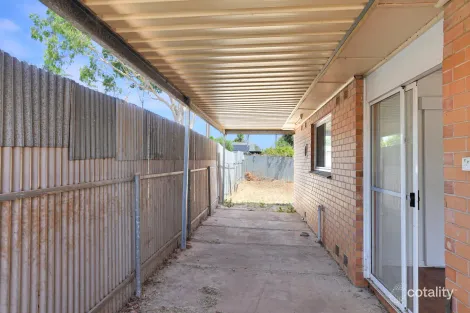 Property photo of 43 Davoren Road Davoren Park SA 5113