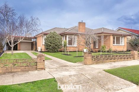 Property photo of 36 Grandview Grove Wendouree VIC 3355