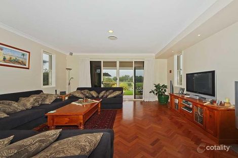 Property photo of 242 Easthill Drive Robina QLD 4226