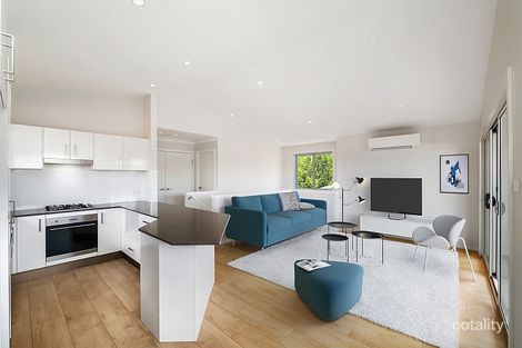 Property photo of 2/19 Melbourne Street East Gosford NSW 2250