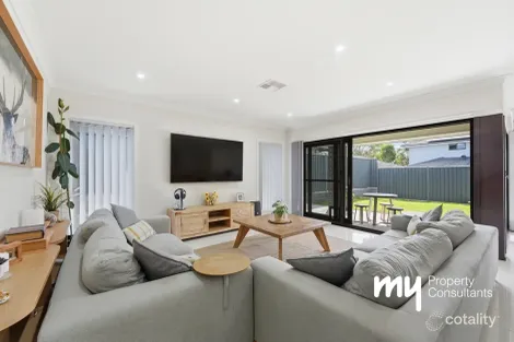 Property photo of 10 Maize Avenue Spring Farm NSW 2570