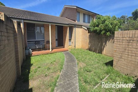 Property photo of 2/6 Cumberland Road Ingleburn NSW 2565