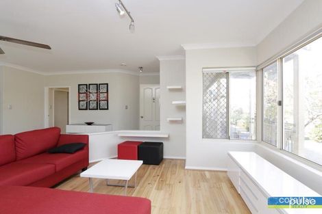Property photo of 12/92 Gilbertson Road Kardinya WA 6163