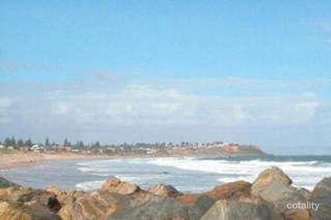 Property photo of 10 Yangara Road O'Sullivan Beach SA 5166