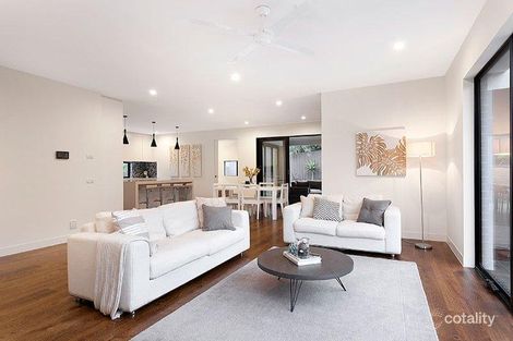 Property photo of 27 Soderlund Drive Doncaster VIC 3108