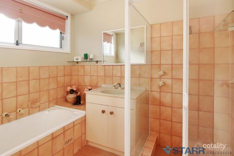 Property photo of 6 Kestrel Crescent Erskine Park NSW 2759