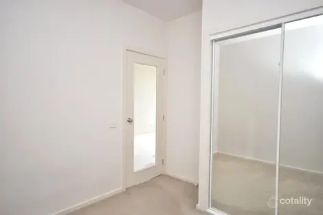 Property photo of 2501/250 Elizabeth Street Melbourne VIC 3000