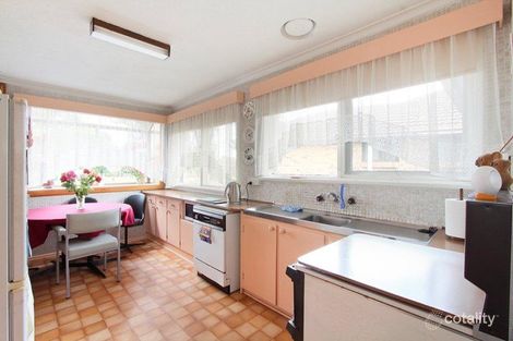 Property photo of 30 Emerald Drive Springvale VIC 3171