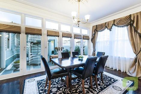 Property photo of 6 Oberon Way Newport VIC 3015