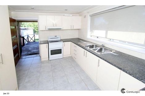 Property photo of 18 Collins Street Pendle Hill NSW 2145
