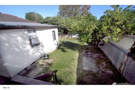 Property photo of 18 Collins Street Pendle Hill NSW 2145