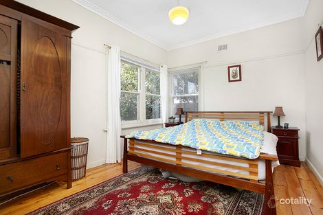 Property photo of 18 Preston Road Hughesdale VIC 3166