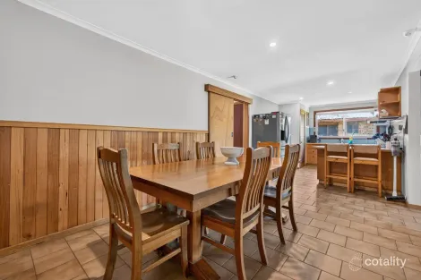 Property photo of 75 Racecourse Road Heyfield VIC 3858