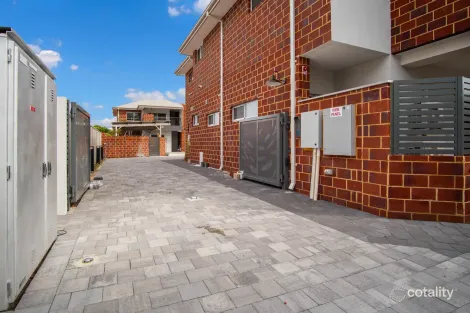 Property photo of 2 Broadway Bassendean WA 6054